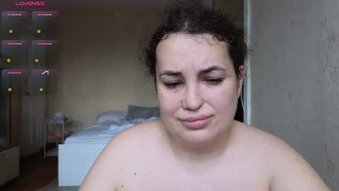 Snapshot of vladacandy chatting on 08/03/26, 11:48 VladaCandy online show from 08/03/26, 11:48