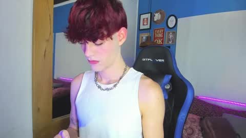 Snapshot of vladhellsing4 chatting on 01/03/25, 01:58 Vlad online show from 01/03/25, 01:58