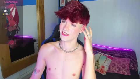 Snapshot of vladhellsing4 chatting on 01/12/25, 03:57 Vlad online show from 01/12/25, 03:57