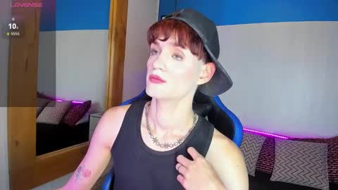 Snapshot of vladhellsing4 chatting on 02/16/25, 03:38 Vlad online show from 02/16/25, 03:38