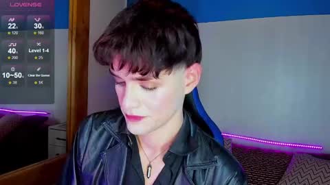 Snapshot of vladhellsing4 chatting on 02/23/25, 03:40 Vlad online show from 02/23/25, 03:40