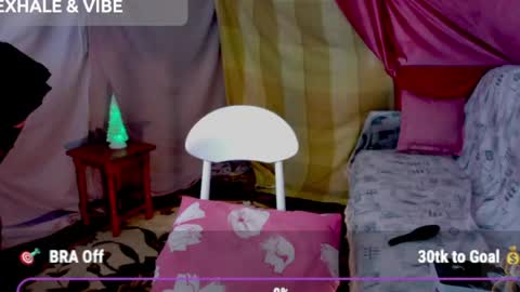 Violetta Elysia online show from 04/19/26, 09:08