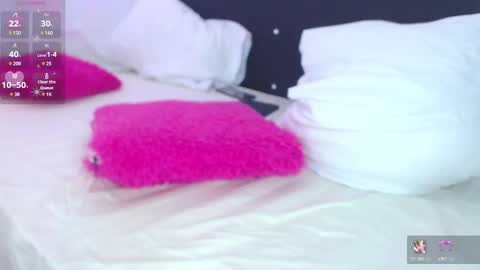 Snapshot of vmara_ chatting on 02/13/25, 08:13 MARA online show from 02/13/25, 08:13