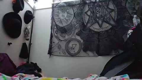 voidbunni online show from 04/25/26, 01:41