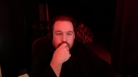 Snapshot of voidcatdaddy chatting on 05/04/26, 05:31 Rev online show from 05/04/26, 05:31