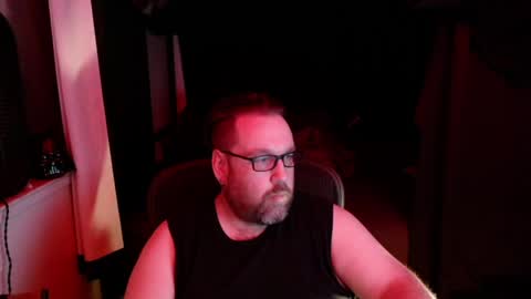 Snapshot of voidcatdaddy chatting on 05/11/26, 05:13 Rev online show from 05/11/26, 05:13