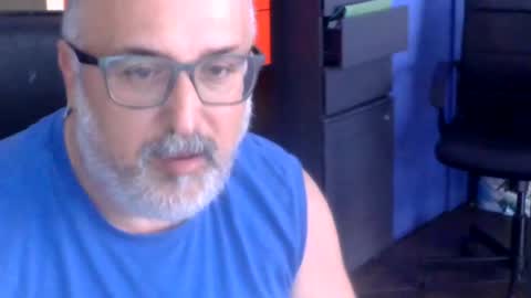 Snapshot of volpi72 chatting on 06/16/26, 11:35 volpi72 online show from 06/16/26, 11:35