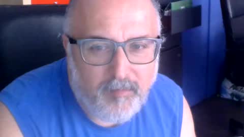 Snapshot of volpi72 chatting on 06/17/26, 11:12 volpi72 online show from 06/17/26, 11:12