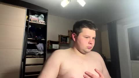 Snapshot of volshebnik_130 chatting on 03/04/25, 10:16 Volshebnik1302 online show from 03/04/25, 10:16