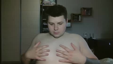 Snapshot of volshebnik_130 chatting on 03/05/25, 01:50 Volshebnik1302 online show from 03/05/25, 01:50