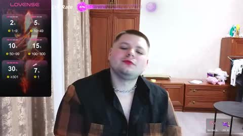 Snapshot of volshebnik_130 chatting on 03/25/26, 12:27 Volshebnik1302 online show from 03/25/26, 12:27