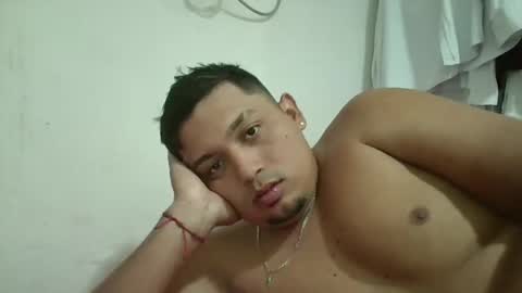 volt_boy57 online show from 01/15/26, 05:27