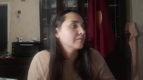 voulezvous_angel online show from 11/03/25, 06:20