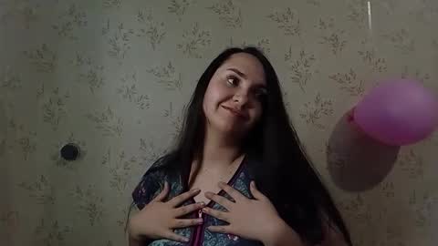 Snapshot of voulezvous_angel chatting on 02/22/26, 06:02 voulezvous_angel online show from 02/22/26, 06:02