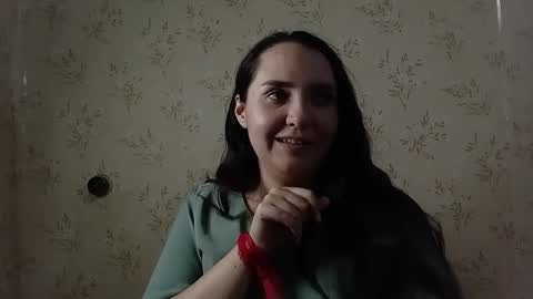 Snapshot of voulezvous_angel chatting on 02/25/26, 05:11 voulezvous_angel online show from 02/25/26, 05:11