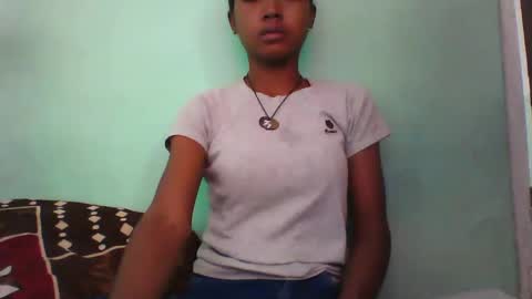 vounialdy online show from 02/08/25, 05:40