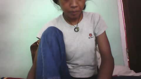 vounialdy online show from 02/10/25, 08:31