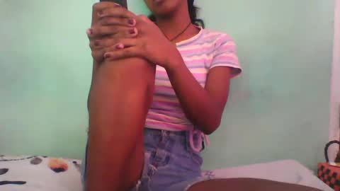 vounialdy online show from 02/12/25, 05:37