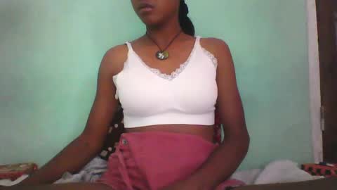 vounialdy online show from 02/14/25, 12:36