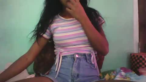 vounialdy online show from 02/24/25, 11:10