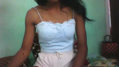 vounialdy online show from 03/01/25, 07:41