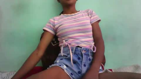 vounialdy online show from 03/08/25, 05:59