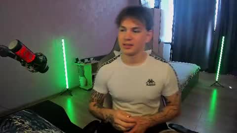 Snapshot of vova_belkin_ chatting on 07/30/26, 10:47 vova online show from 07/30/26, 10:47
