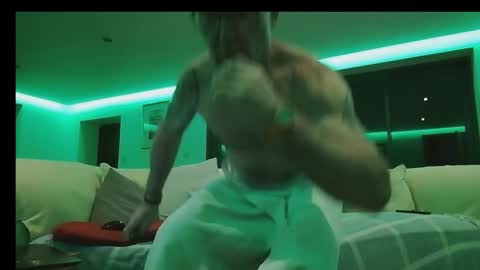 voyeur1391365 online show from 10/05/25, 07:01