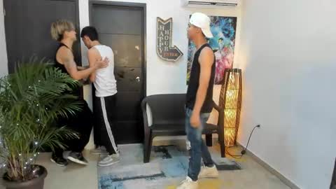 voyeurism_guys online show from 09/28/25, 11:10