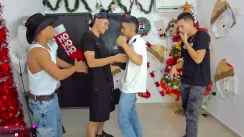 voyeurism_guys online show from 12/15/25, 01:21