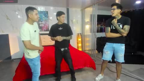 voyeurism_guys online show from 03/24/26, 11:32