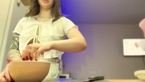 voyliza online show from 10/25/25, 06:35