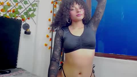 vsamanthaper2 online show from 01/11/26, 07:30