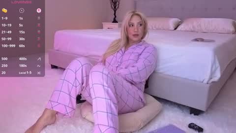 Sunshiny online show from 09/13/25, 10:53