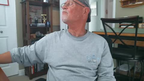 Vueuorme online show from 02/17/25, 02:48