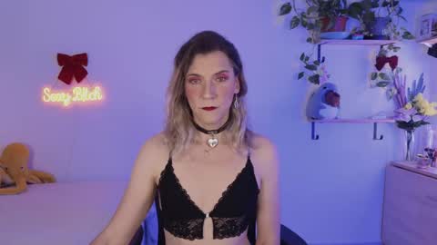 Vikky online show from 05/02/26, 08:25