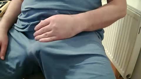 Daniel online show from 10/17/25, 06:54