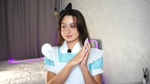 Ethal - thank you for thumb up online show from 09/11/25, 02:00