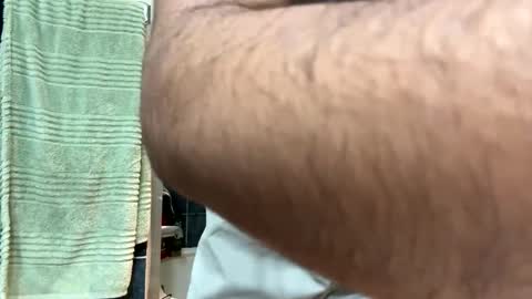 vvip_prem online show from 10/28/25, 08:07