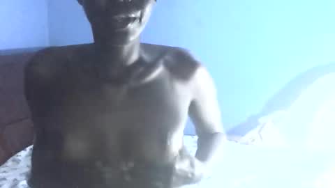 Snapshot of vvuuvvu chatting on 03/03/26, 03:51 vvuuvvu online show from 03/03/26, 03:51