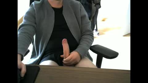 vxnny online show from 09/29/25, 03:06