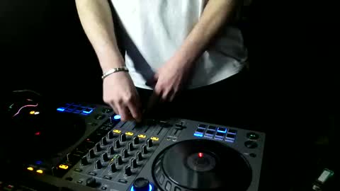 VybzKartel online show from 02/18/26, 05:25