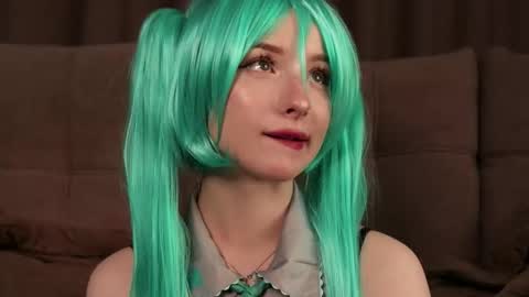 Nana online show from 10/24/25, 04:20