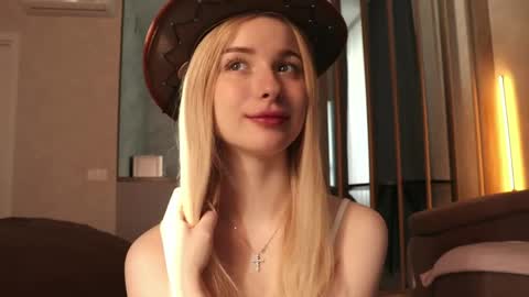 Nana online show from 04/06/26, 04:10