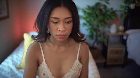 Jen online show from 09/13/25, 08:08