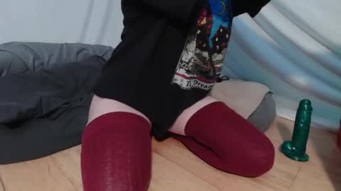 Rose online show from 11/12/25, 12:00