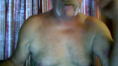 wahassa online show from 11/08/25, 01:22