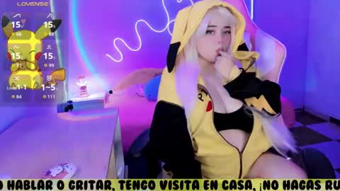   online show from 11/18/25, 03:23