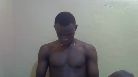 Snapshot of waine_handsome chatting on 03/01/26, 01:24 waine_handsome online show from 03/01/26, 01:24