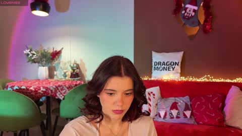 Mia online show from 12/27/24, 02:33